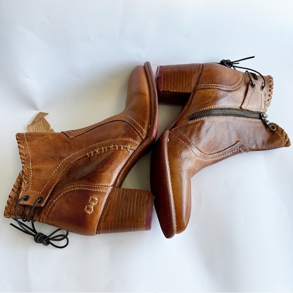 BED|STU Bia Women’s Tan Leather Ankle Booties Lace-Up Back Distressed Boho 10 40 - Picture 3 of 12